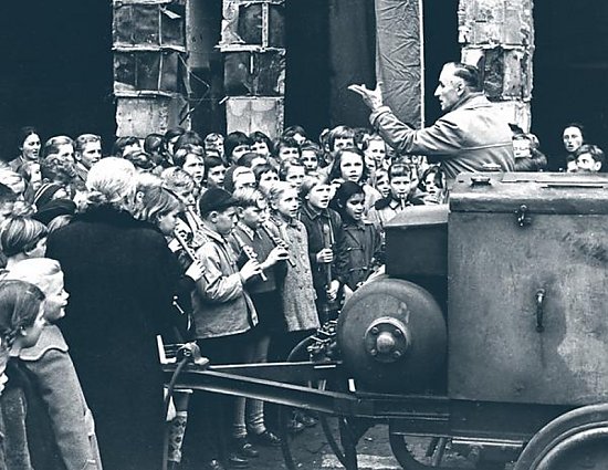 Grundsteinlegung 1954